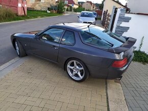PORSCHE 968 - 7
