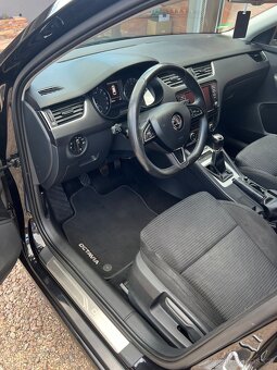 ŠKODA OCTAVIA 3 2.0tdi manuál combi sport model 2015 - 7