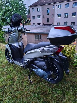 Kymco People 300GTi - 7