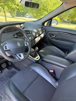 RENAULT SCENIC 1.9 dCi 2012 - 7
