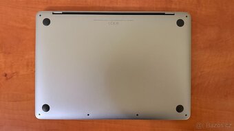 Apple MacBook Pro 13” (2022) M2 / 16GB / 2TB SSD – top stav - 7