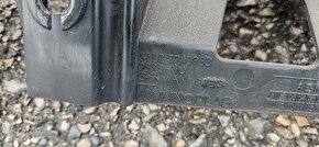 BMW f20 f21 žádný naráznik držák nárazníku - 7