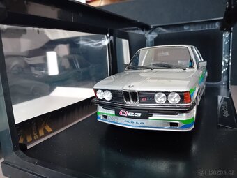 BMW, Ferrari a Mercedes-Benz 1:18 KK - Scale - 7
