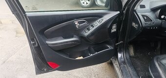 Hyundai ix35 2.0 CRDI 135kw 2011 díly - 7