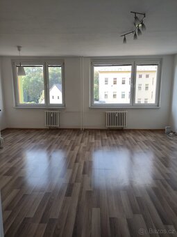 Dlouhodobý pronájem bytu 3kk v Dubí 1 v blízkosti přírody. - 7