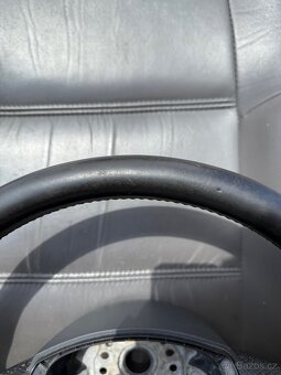 Volant z Audi a4 b7 - 7