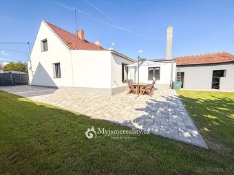 Prodej zerekonstruovaného rodinného domu 4+kk, 620 m2 - Velk - 7