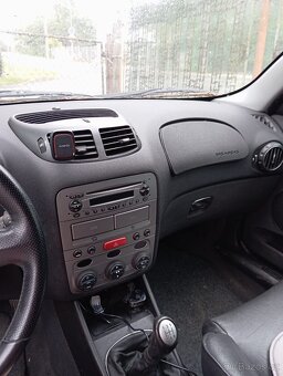 Alfa Romeo 147 - 7