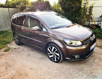 Volkswagen Touran 2.0 TDI 103 kW Highline – 7 míst - 7