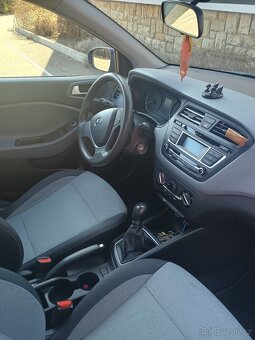Hyundai i20 - 7