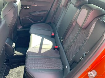 🚗 Peugeot 2008 GT 1.2 PureTech 114 kW, 1000 km - 7
