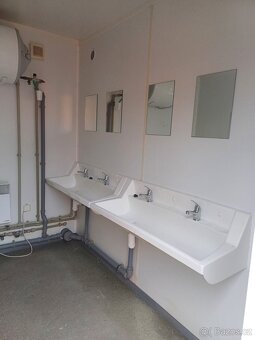 Použitá sanitární buňka s umyvadly č.1869 - 7