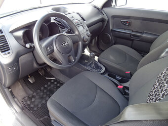 Kia Soul 1.6CRDi,94kW,2majČR,S.kniha,klima,tažné - 7