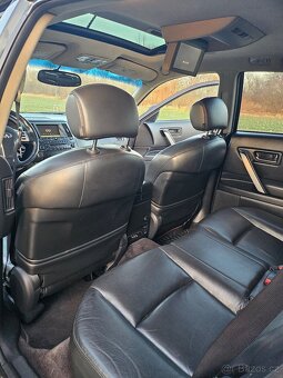 INFINITI FX45 SPORT BEZ STK SPADENY ŘEMEN - 7