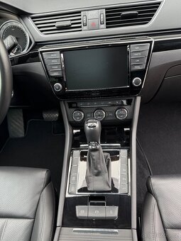 Škoda Superb 3 L&K 2.0 TDI 110 kW Combi 2016 - 7