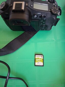 Sony CyberShot DSC-RX10 - 7