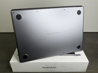 MacBook Pro 14'' 2021 / M1 Pro / 16GB / 512GB SSD / Space  - 7