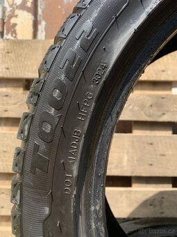 2ks 235/45/18 Torgve/2024/98H/zimní pneu 7.5m - 7