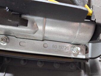 Přední panel interiéru vozu VW Phaeton - 7