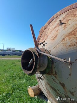 Silo - 7