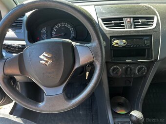 Suzuki Swift 1.3 benzín, 2012, 90 000 km - 7