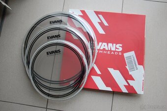 Kravský zvon LATIN, sadu hickorových paliček,sadu blan EVANS - 7