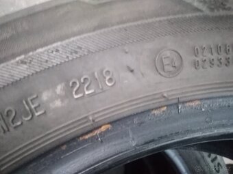 Prodám zimní gumy Barum Polaris 5 185/60 R15 88T - 7