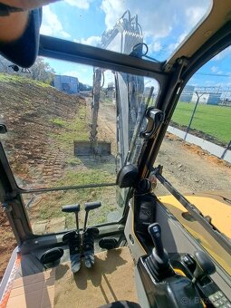 Pásové rypadlo Volvo ECR88D - 7