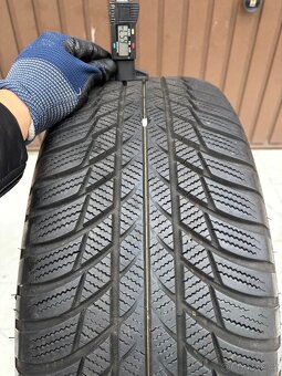 Mercedes R18 C-class Zimní Bridgestone 225/45 - 7