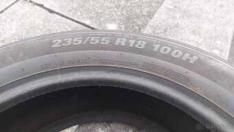 Prodám pneu 235/55/R18  100H - 7