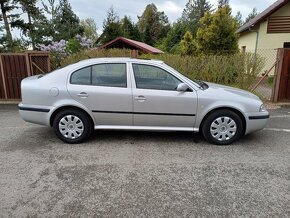 Benzínová Škoda Octavia 2.0 85kw - 7