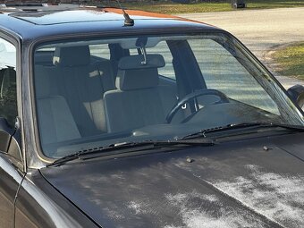 BMW 318i E30 - 7