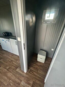 Obytný kontejner o rozměru 5,8 x 2,45 m , včetně vybavení - 7
