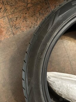 Goodyear 225/45 R18 a Nokian 255/40 R18 - 7