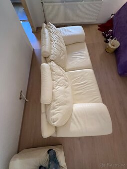 Kožená sedací souprava s taburetem krémová - 7