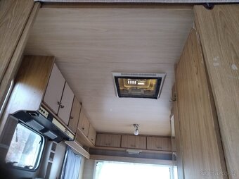 Karavan WILK STERN DE LUXE - 7