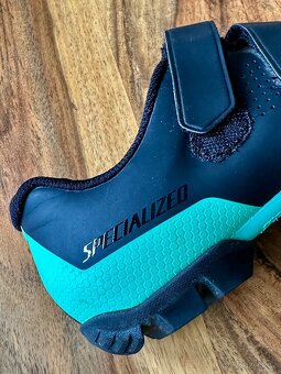 Cyklistické tretry SPECIALIZED RIATA - 7