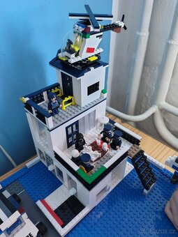 Lego - 7