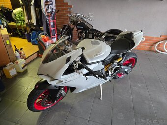 Ducati panigale v2 Rv.2018 najeto 9800km servisní kniha - 7