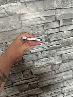 iPhone 12 top stav - 7