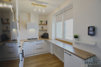 REZERVACE: Na prodej byt 3+kk s lodžií v Holešově, možnost g - 7