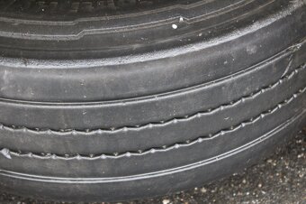 Krone SD PROFI LINER, ZVEDACÍ NÁPRAVA - 7