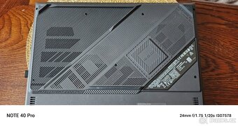 ASUS ROG Strix G16 G614JIR-N4002W - 7