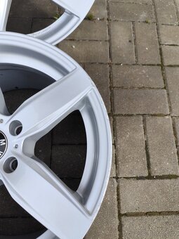 ALU 5x120 r17 DEZENT - BMW/T5 - 7