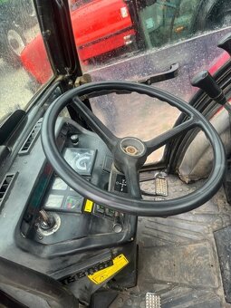 Traktor CASE IH CS 75 - 7