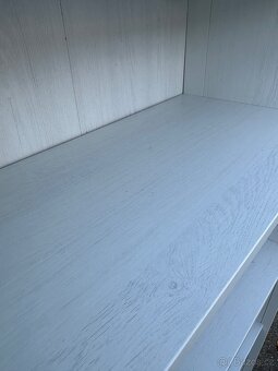Knihovna Ikea Brusali - 7