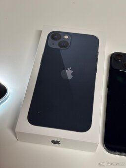 Apple iPhone 13 128GB Midnight Blue - 7