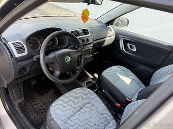 Škoda Fabia 2 1.4 16v 63 kw po servisu - 7