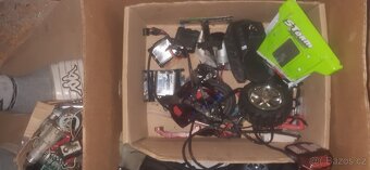 Rc auto a spousta dílů - 7
