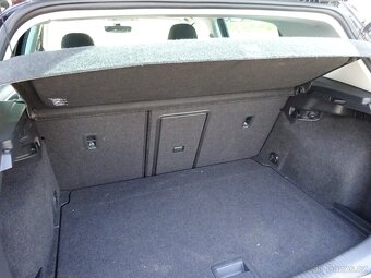 Volkswagen Golf 1,4 TSI, DSG. GARANCE KM - 7